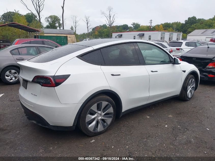 VIN 5YJYGDEE8LF017032 2020 Tesla Model Y, Long Rang... no.4