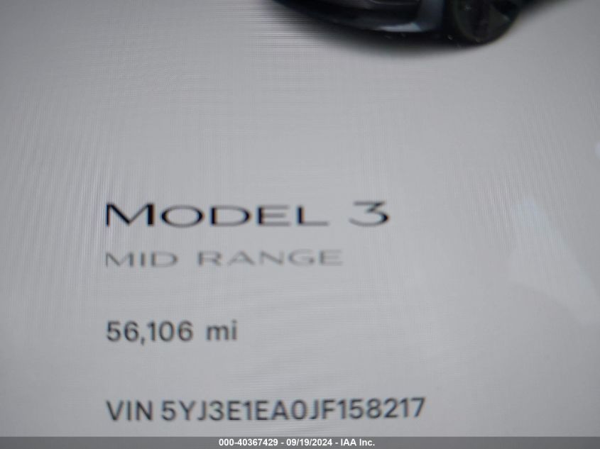 2018 Tesla Model 3 Long Range/Mid Range VIN: 5YJ3E1EA0JF158217 Lot: 40367429