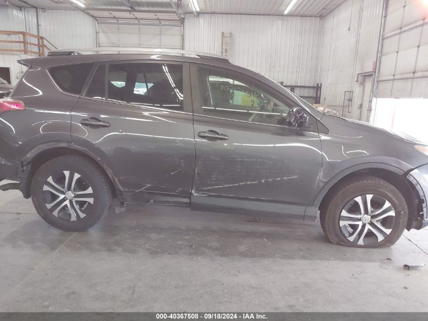 JTMBFREV6HJ110461 2017 Toyota Rav4 Le