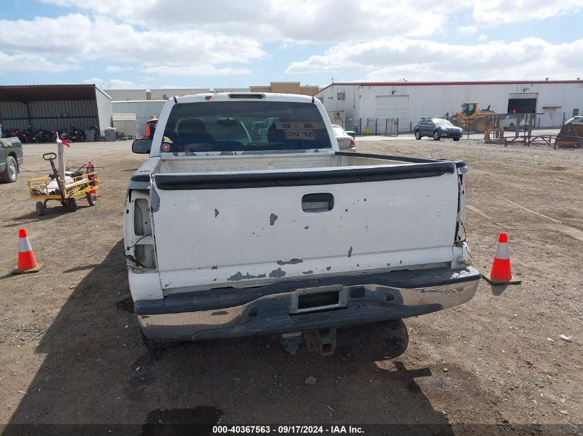 2002 Chevrolet Silverado 1500 Ls VIN: 2GCEC19T821214225 Lot: 40367563