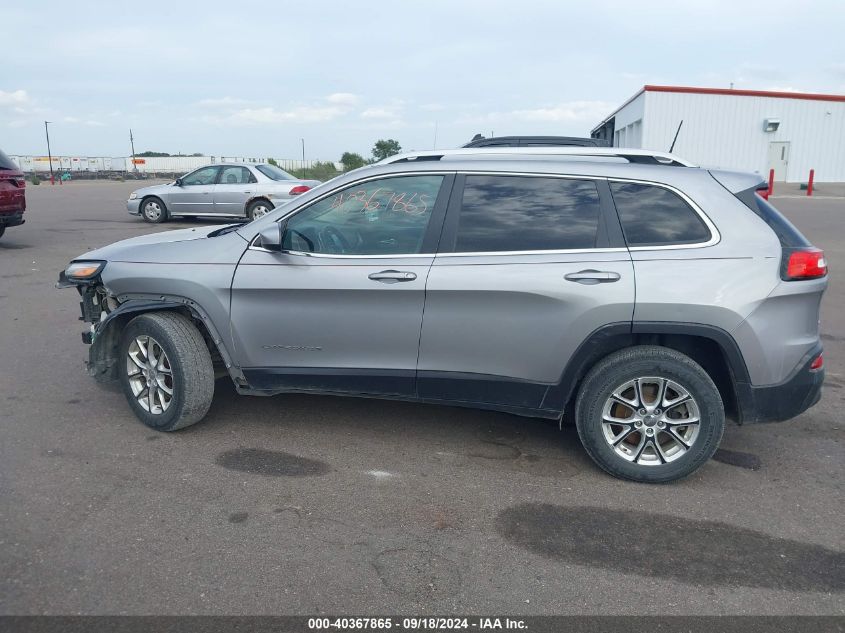 2017 Jeep Cherokee Latitude 4X4 VIN: 1C4PJMCS4HW606684 Lot: 40367865