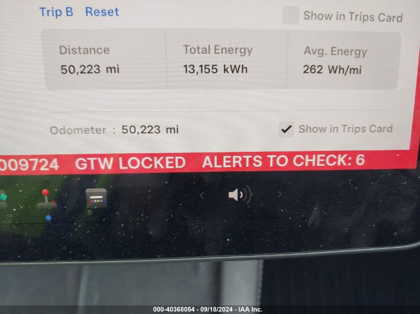 2022 Tesla Model Y Long Range Dual Motor All-Wheel Drive VIN: 7SAYGDEE4NA009724 Lot: 40368054