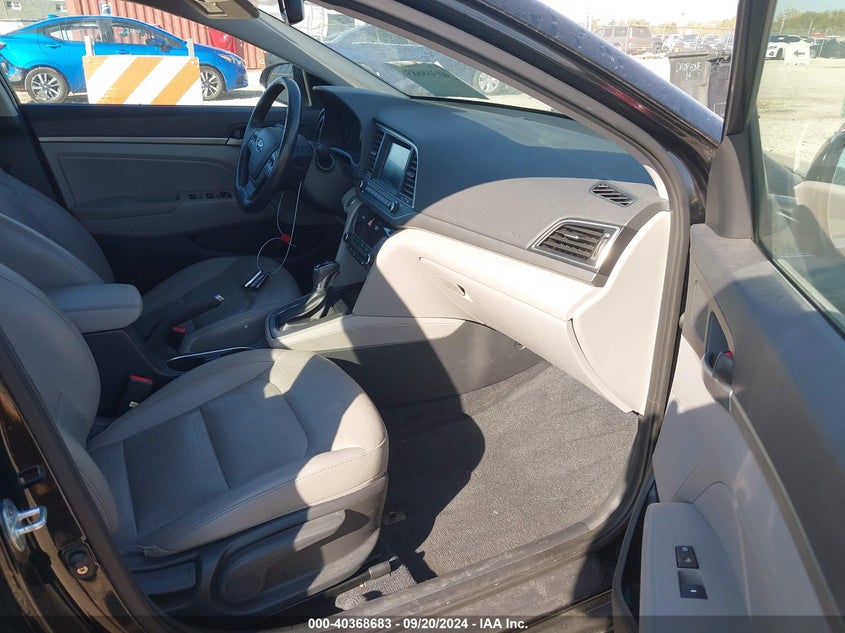 VIN KMHD84LF3HU149763 2017 HYUNDAI ELANTRA LIMITED
