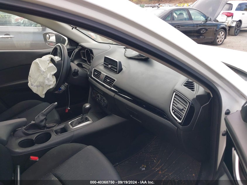 2014 MAZDA MAZDA3 I SPORT - JM1BM1K78E1157368