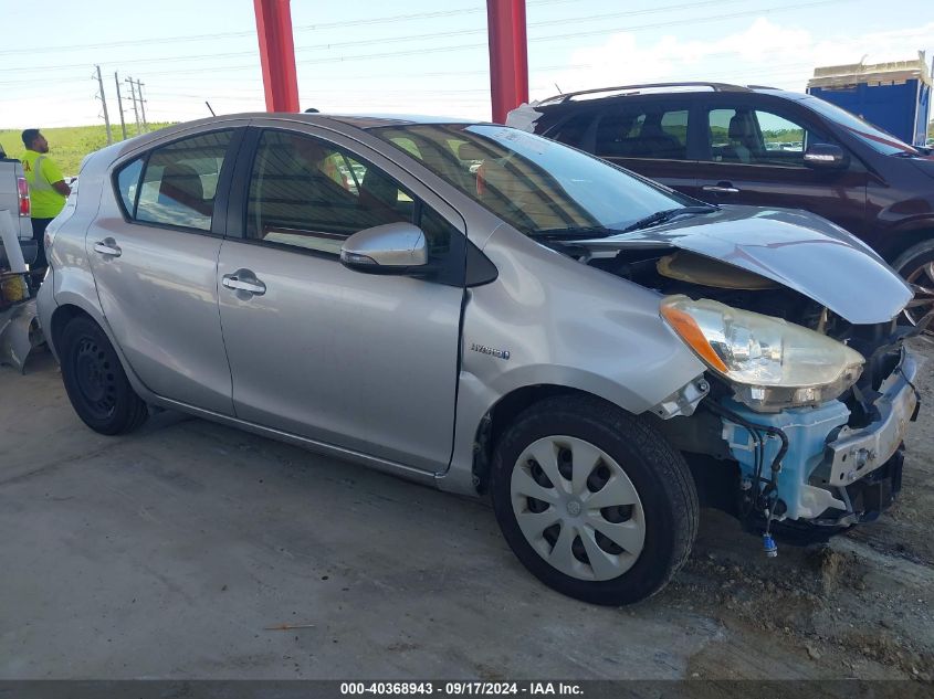 2014 Toyota Prius C Two VIN: JTDKDTB37E1563988 Lot: 40368943