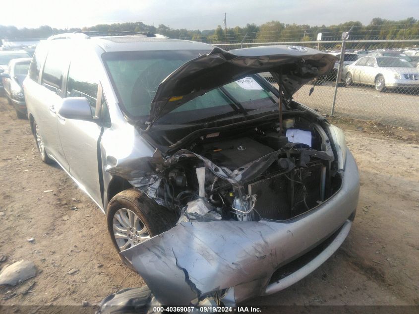 5TDYK3DC5FS641038 2015 Toyota Sienna Xle 8 Passenger