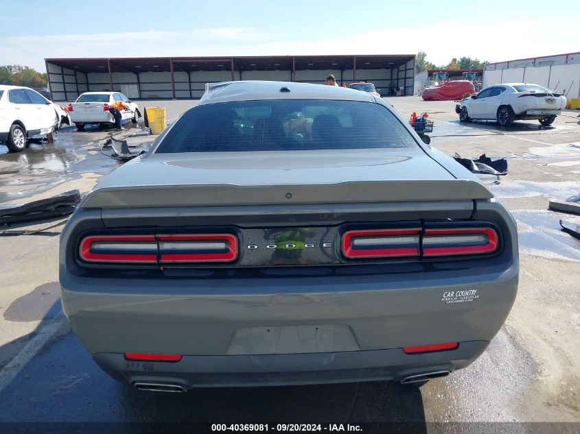 2018 Dodge Challenger Sxt VIN: 2C3CDZAG1JH241598 Lot: 40369081