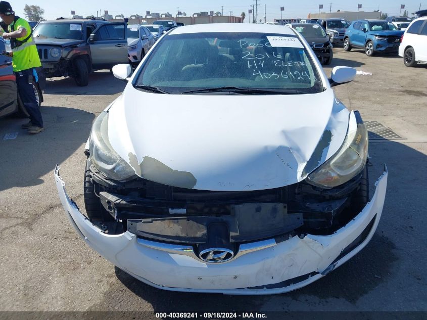 2016 Hyundai Elantra Se/Sport/Limited VIN: 5NPDH4AE2GH717816 Lot: 40369241