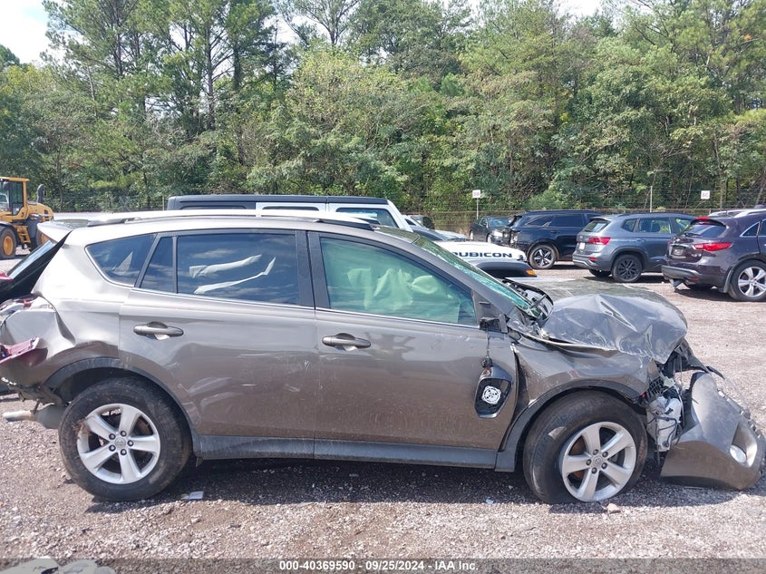 2013 TOYOTA RAV4 XLE - JTMWFREV5DD011463