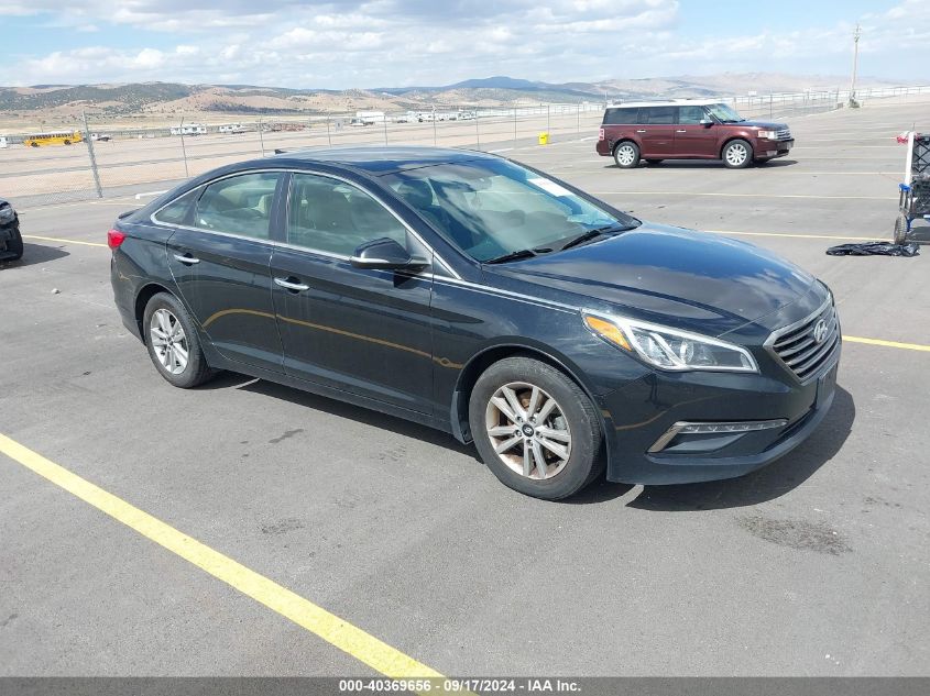 5NPE24AA0FH225593 2015 HYUNDAI SONATA - Image 1