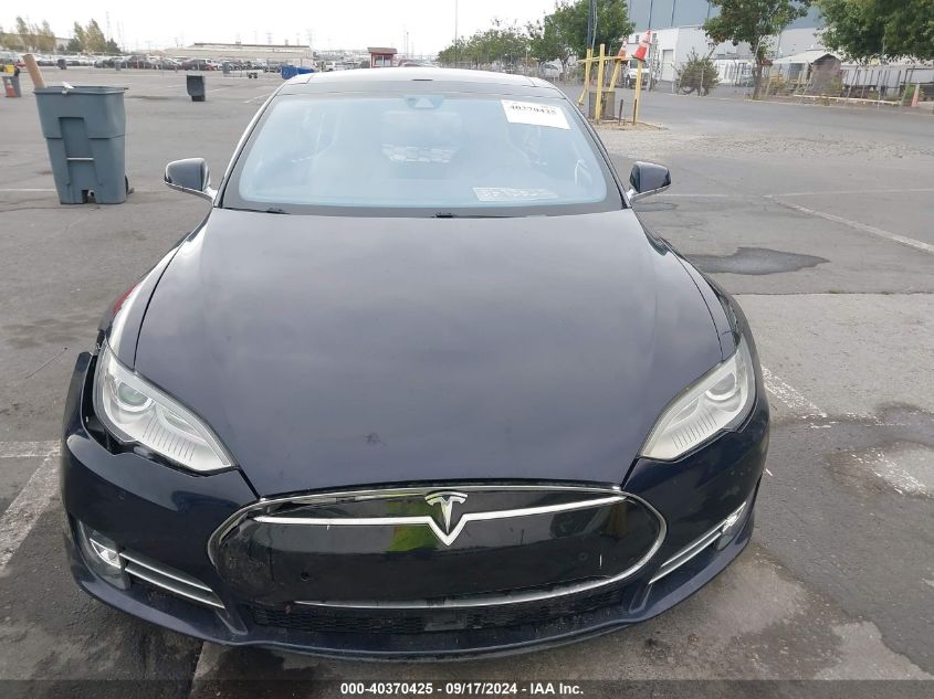 2015 Tesla Model S 85D/P85D VIN: 5YJSA1H44FF083168 Lot: 40370425