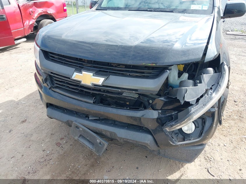 VIN 1GCGTDEN2J1189456 2018 CHEVROLET COLORADO Z71