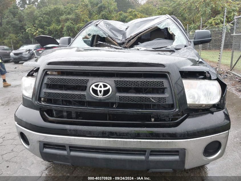 2012 Toyota Tundra Grade 4.6L V8 VIN: 5TFRM5F18CX037267 Lot: 40370928