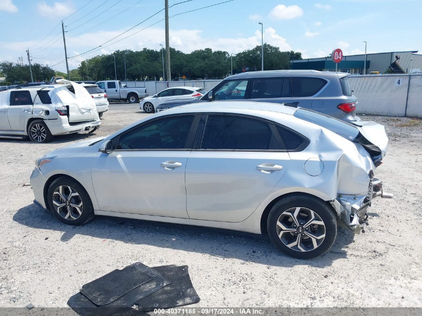 2019 Kia Forte Lxs VIN: 3KPF24AD1KE095935 Lot: 40371185