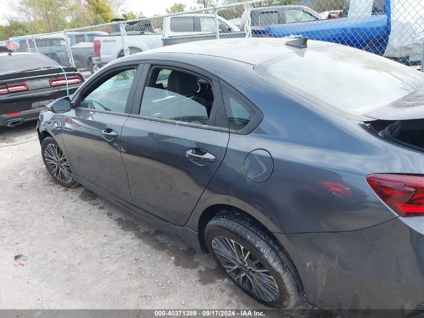 2022 Kia Forte Gt-Line VIN: 3KPF54AD3NE489643 Lot: 40371389