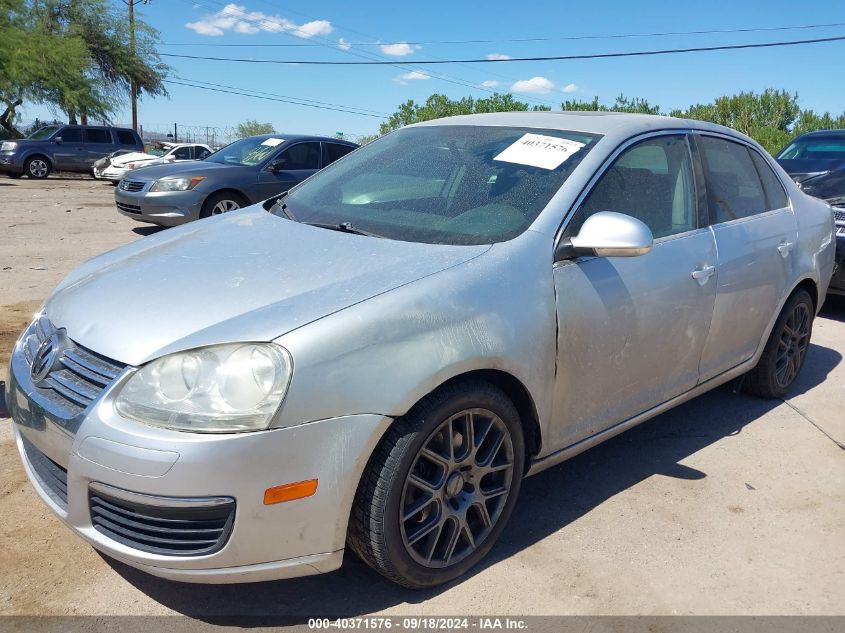 2008 Volkswagen Jetta Se/Sel VIN: 3VWRM71K88M032821 Lot: 40371576