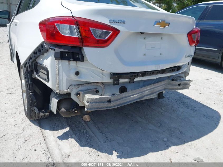 2019 Chevrolet Cruze Ls VIN: 1G1BC5SM6K7149724 Lot: 40371679