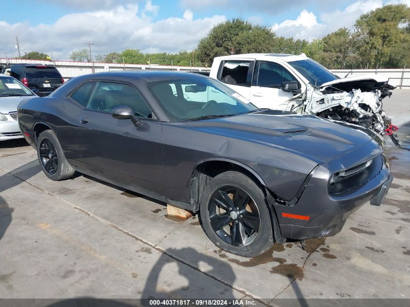 2C3CDZAG3HH568367 2017 DODGE CHALLENGER - Image 1