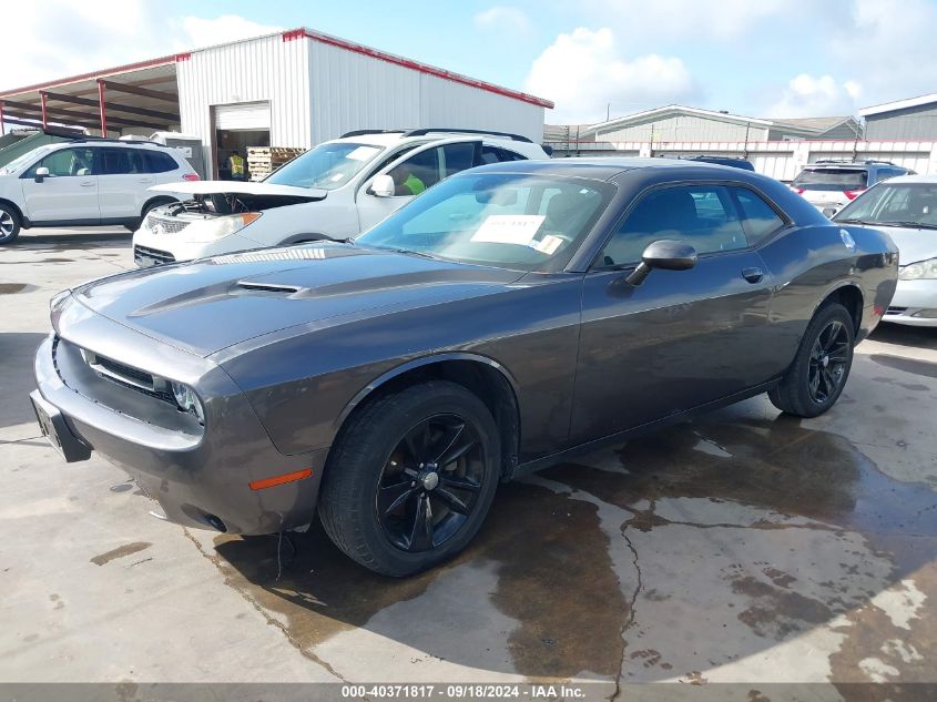 2C3CDZAG3HH568367 2017 DODGE CHALLENGER - Image 2