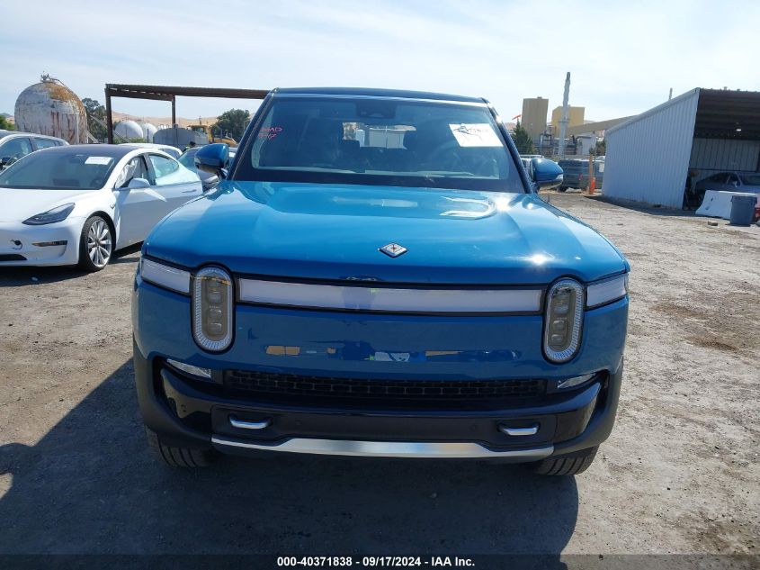 7PDSGABA1PN025608 2023 Rivian R1S Adventure