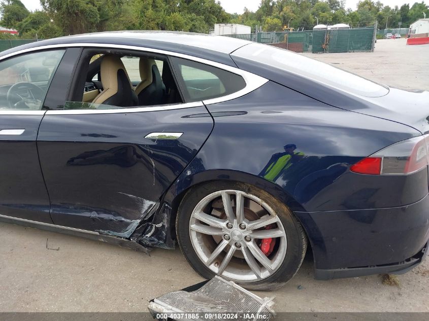 5YJSA1H22EFP66113 2014 Tesla Model S P85D