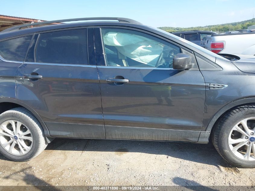 1FMCU0GDXJUD23309 2018 Ford Escape Se