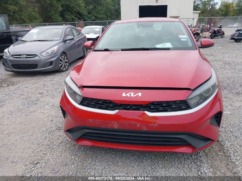 2022 Kia Forte Lxs VIN: 3KPF24AD8NE450121 Lot: 40372176