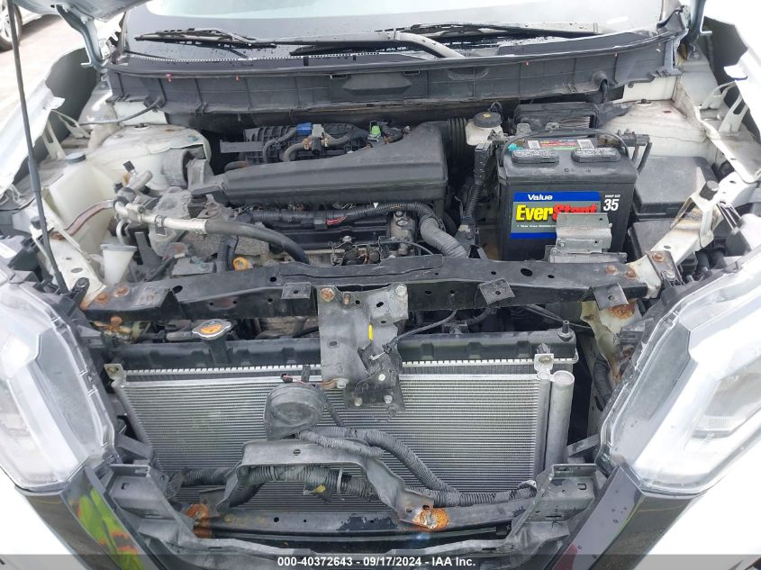 2017 Nissan Rogue Sv VIN: 5N1AT2MVXHC812425 Lot: 40372643