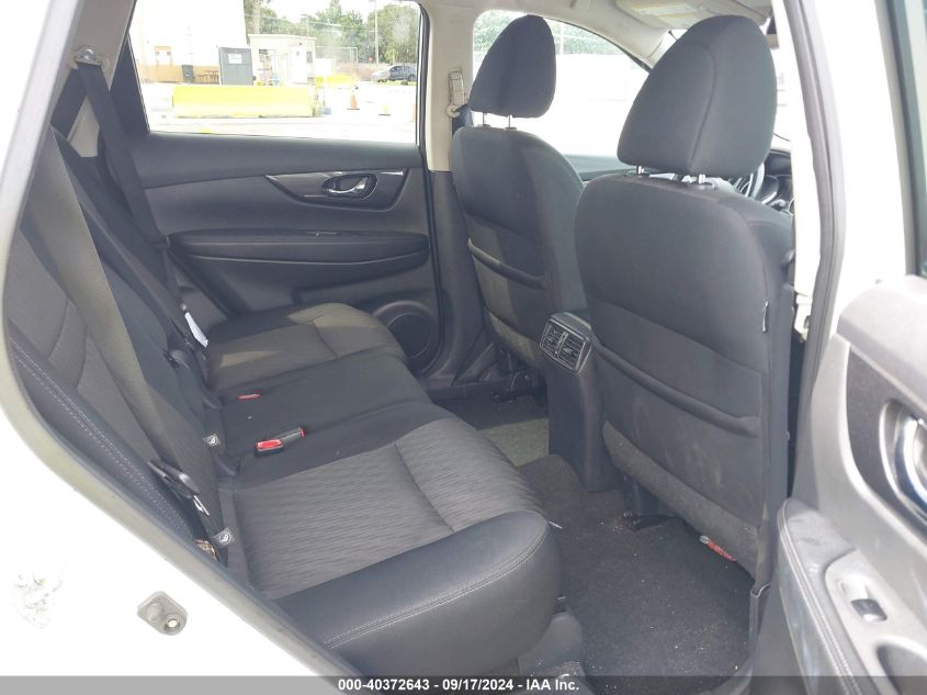 2017 Nissan Rogue Sv VIN: 5N1AT2MVXHC812425 Lot: 40372643