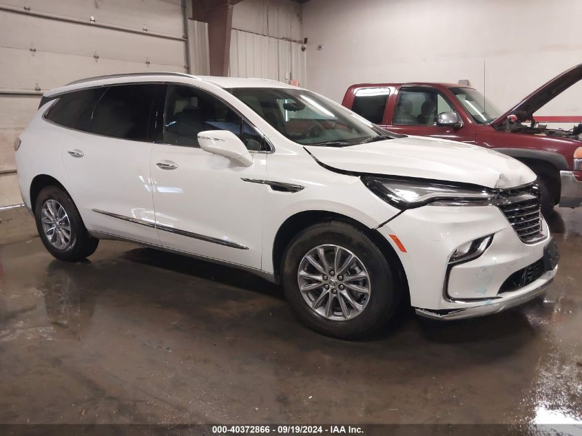 5GAEVAKW7PJ224922 2023 BUICK ENCLAVE - Image 1