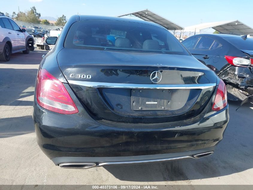 2017 Mercedes-Benz C 300 Luxury/Sport VIN: 55SWF4JB8HU220725 Lot: 40373106