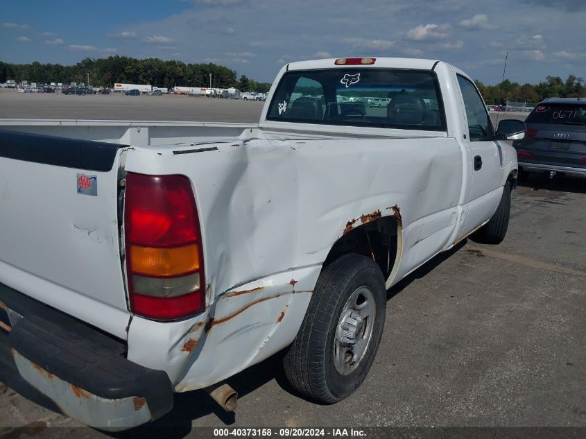 2000 Chevrolet Silverado 1500 VIN: 1GCEC14V1YZ211028 Lot: 40373158