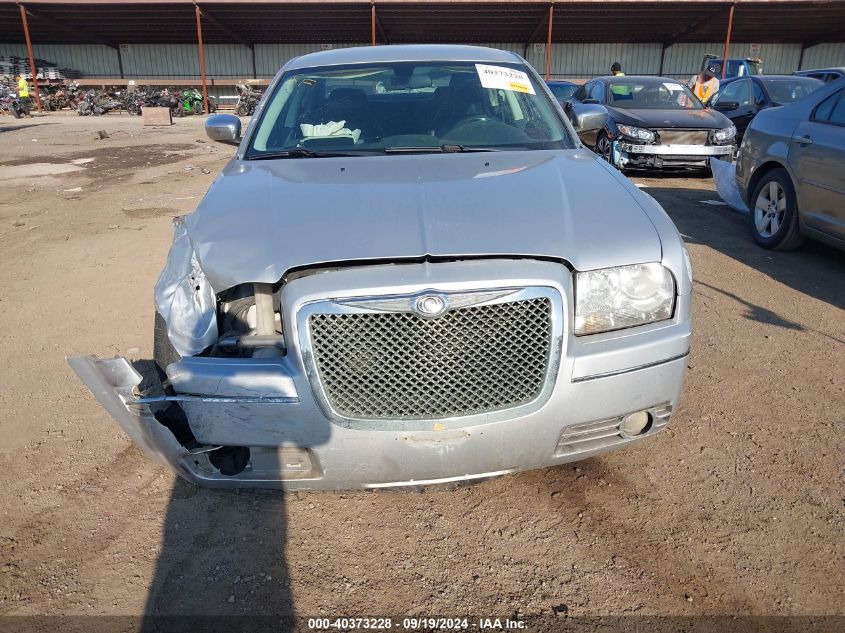 2010 Chrysler 300 Touring/Signature Series/Executive Series VIN: 2C3CA5CV4AH265939 Lot: 40373228