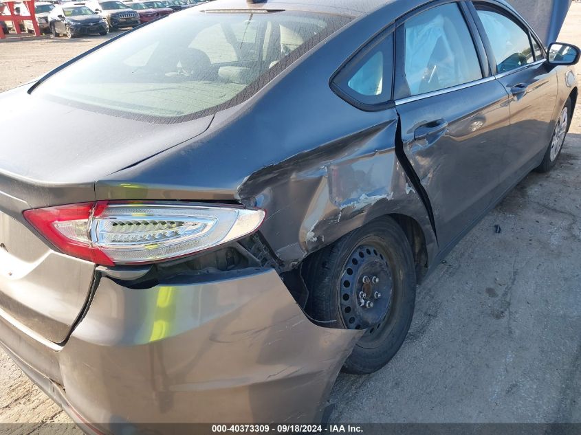 2013 Ford Fusion S VIN: 3FA6P0G77DR205125 Lot: 40373309