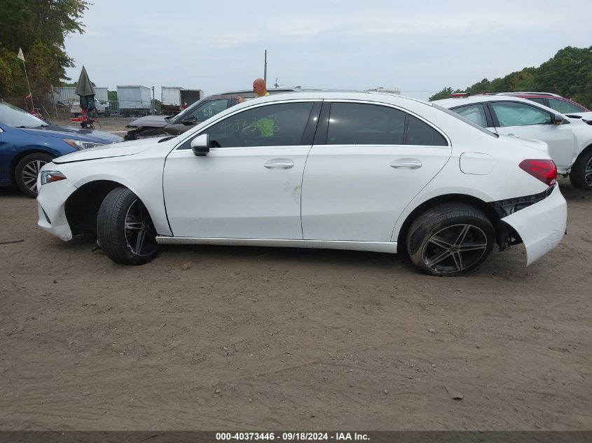 2019 Mercedes-Benz A 220 4Matic VIN: WDD3G4FB0KW032008 Lot: 40373446