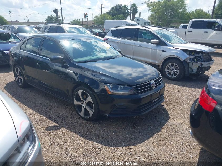 3VW2B7AJ6HM309397 2017 VOLKSWAGEN JETTA - Image 1