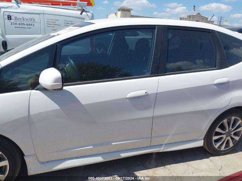 2013 Honda Fit Sport VIN: JHMGE8H56DC013871 Lot: 40373853