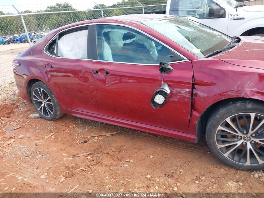 2018 TOYOTA CAMRY SE - 4T1B11HK1JU581970