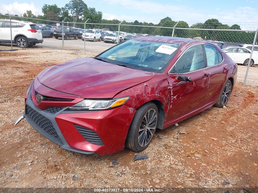 2018 TOYOTA CAMRY SE - 4T1B11HK1JU581970