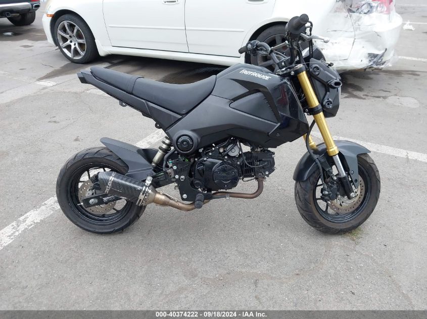 2015 Honda Grom 125 VIN: MLHJC6111F5100302 Lot: 40374222