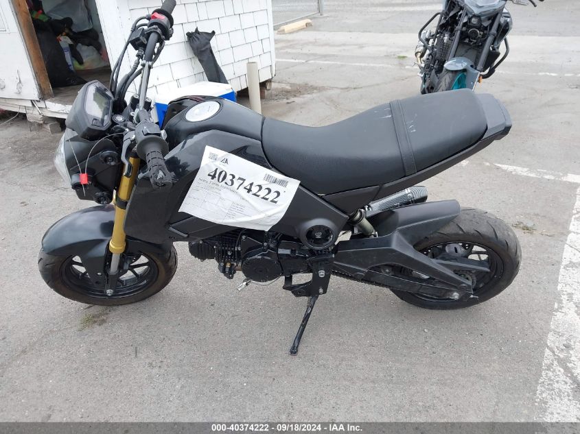 MLHJC6111F5100302 2015 Honda Grom 125