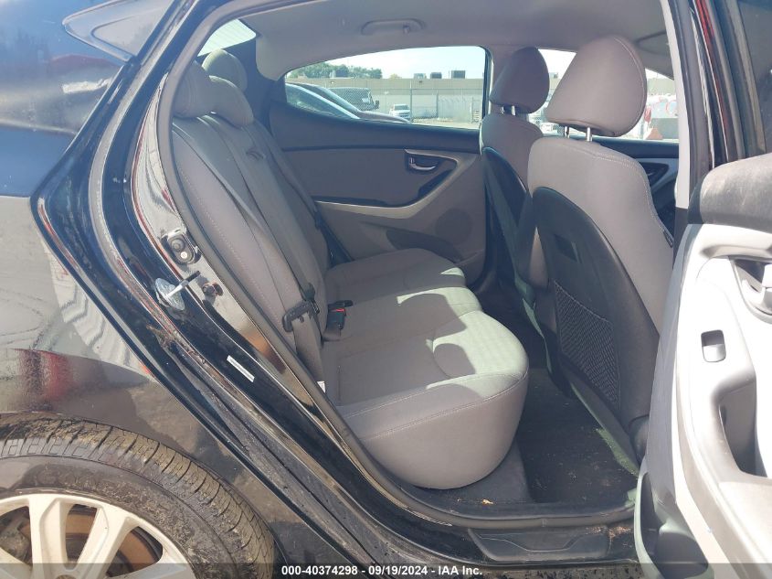 KMHDH4AE5EU136082 2014 Hyundai Elantra Se