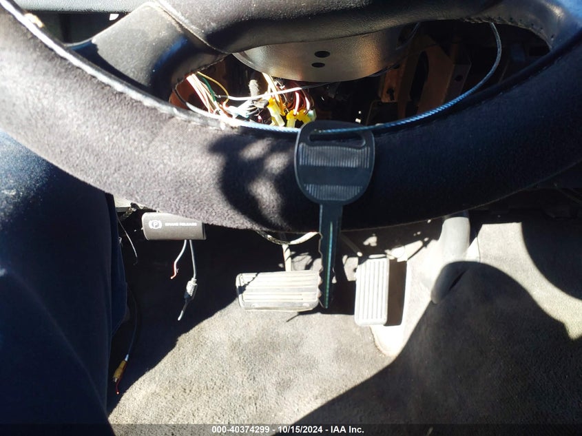 2001 Chevrolet Silverado 1500 Ls VIN: 2GCEC19V311212740 Lot: 40374299