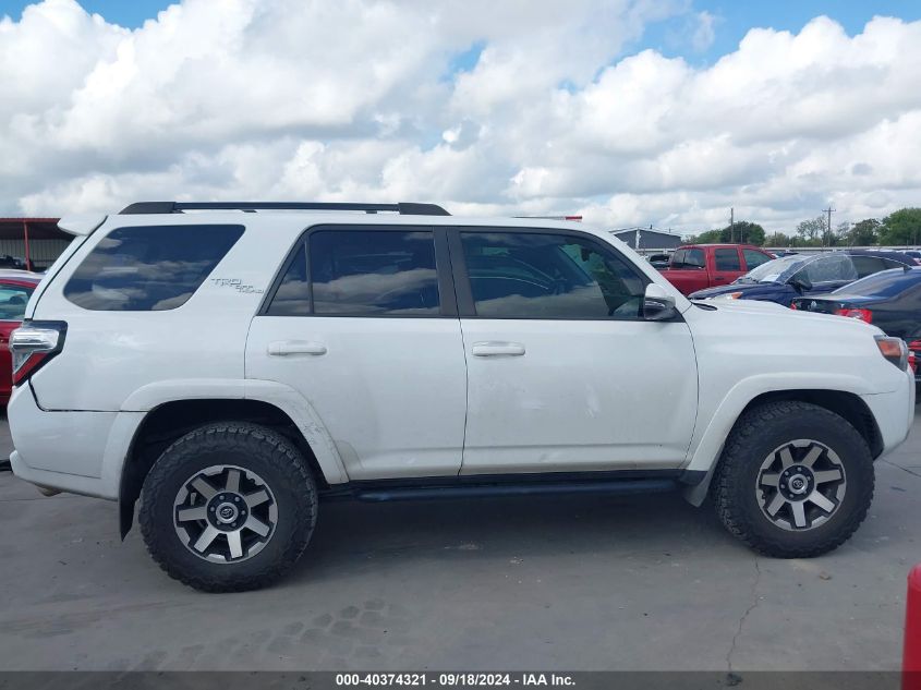 2020 Toyota 4Runner Sr5/Sr5 Premium/Venture/L VIN: JTEBU5JRXL58170 Lot: 40374321