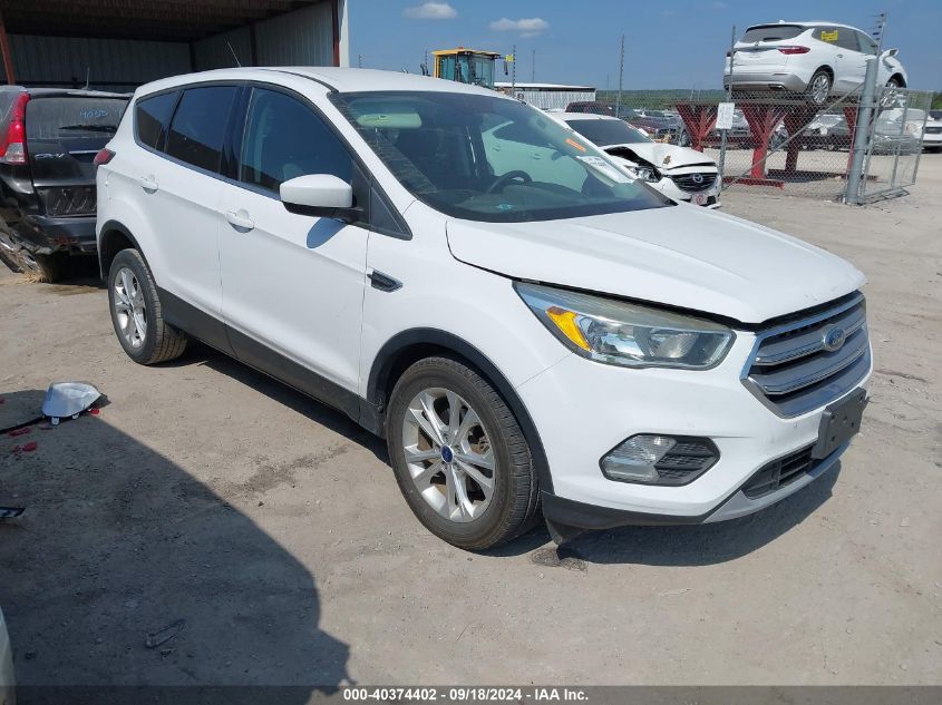 2017 FORD ESCAPE SE - 1FMCU0GD0HUB03848