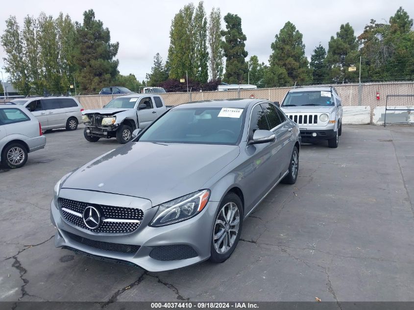 2015 Mercedes-Benz C 300 4Matic/Luxury 4Matic/Sport 4Matic VIN: 55SWF4KB7FU019040 Lot: 40374410