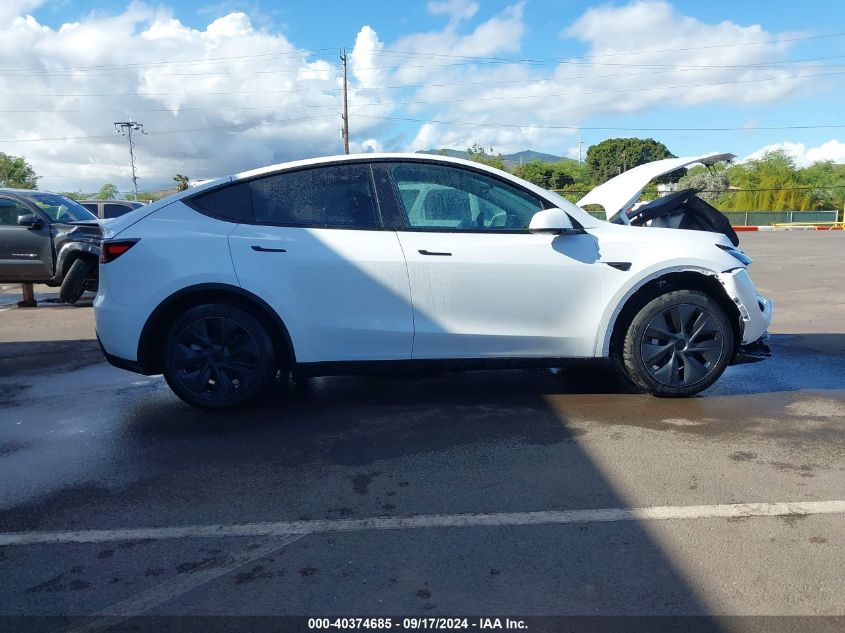 2024 Tesla Model Y Long Range Dual Motor All-Wheel Drive/Rwd VIN: 7SAYGDED2RF094899 Lot: 40374685