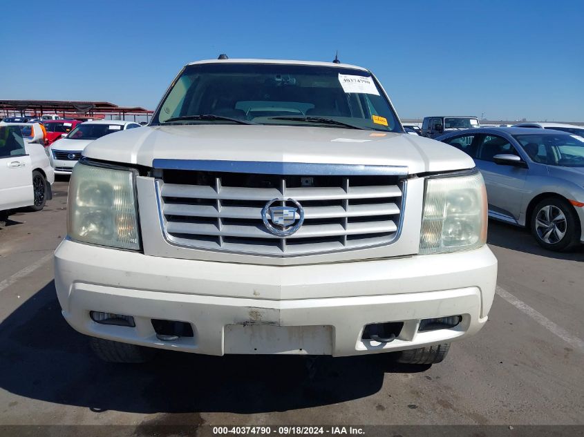 2005 Cadillac Escalade Luxury VIN: 1GYEK63N25R142745 Lot: 40374790