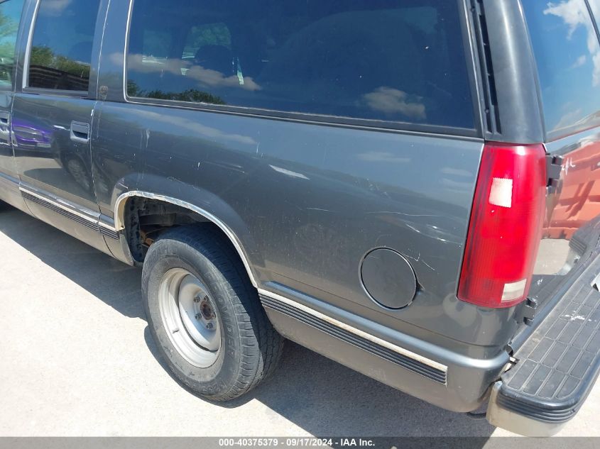 1999 Chevrolet Suburban 1500 Lt VIN: 3GNEC16RXXG202818 Lot: 40375379