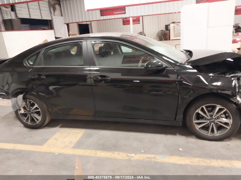 2024 Kia Forte Lxs VIN: 3KPF24AD3RE701777 Lot: 40375879